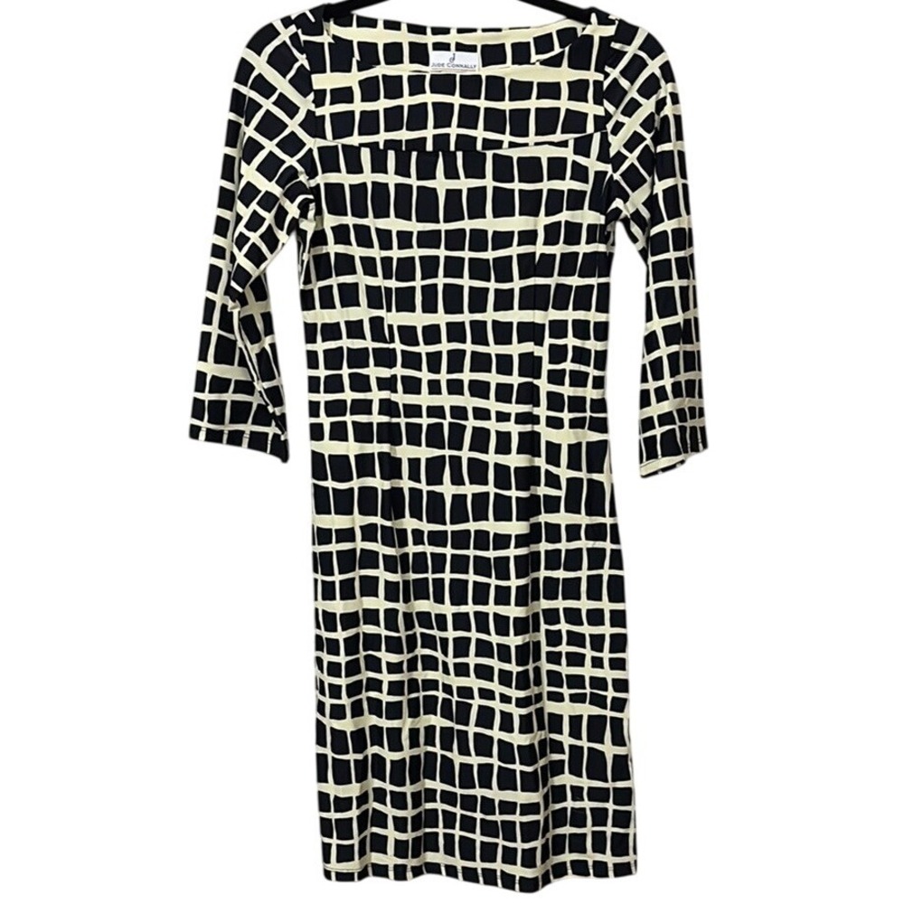 Jude Connally Black and‎ Cream Sheath Dress with Cuffed 3/4 Sleeves